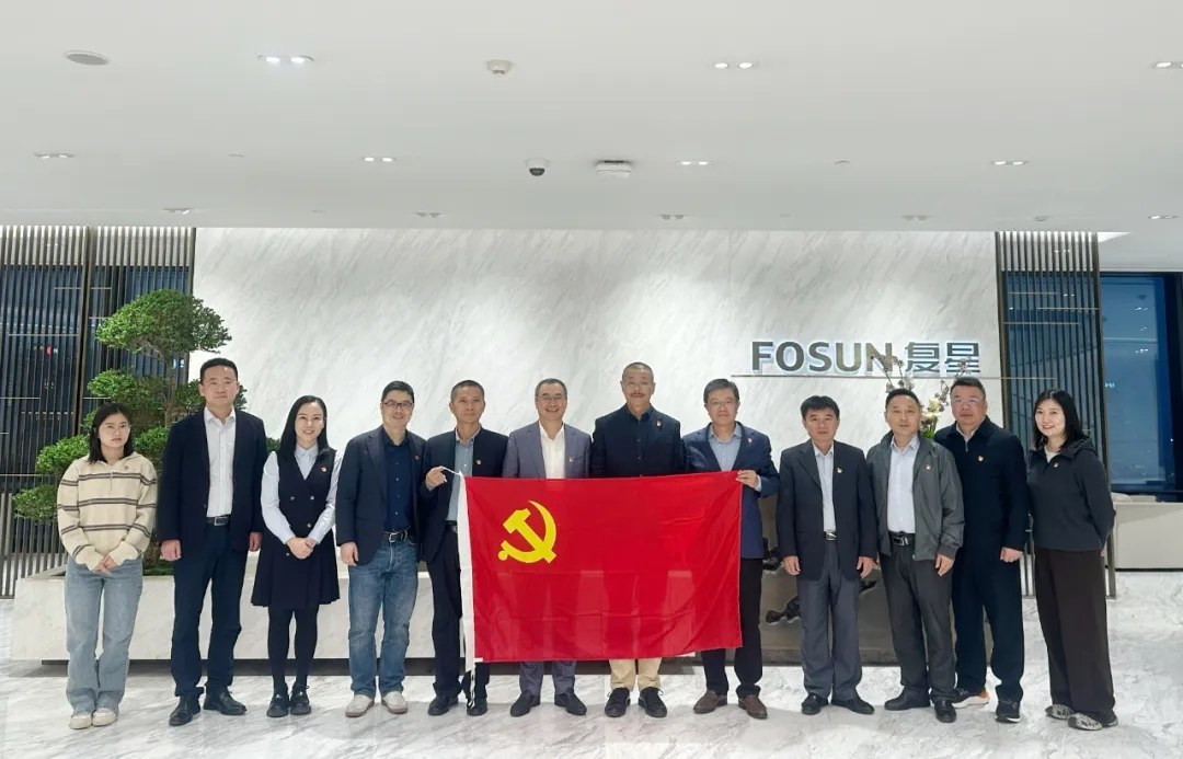 海南矿业与复星集团、南钢集团共同探讨华体会集团_华体会官方网站
发展新路径